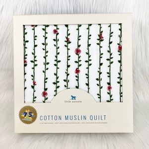 Little Unicorn Cotton Muslin Quilt in Rose Vine